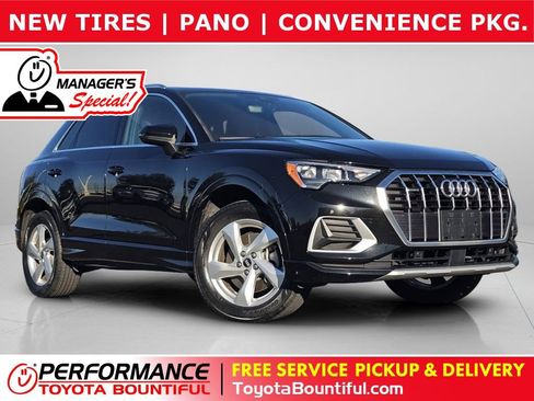Used 2022 Audi Q3 2.0T Premium w/ Convenience Package image 1