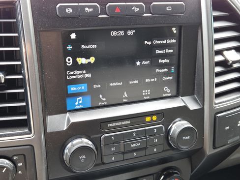 Used 2019 Ford F250 XLT w/ XLT Premium Package image 24