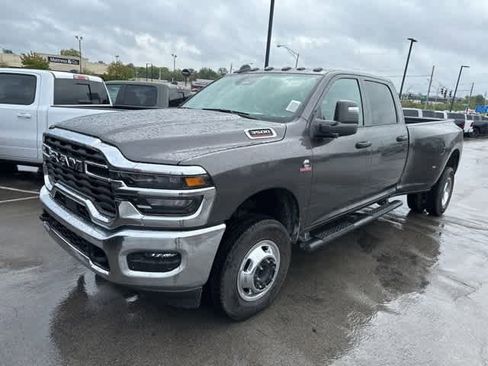 New 2026 RAM 3500 Tradesman image 2
