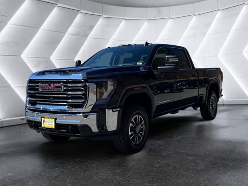 New 2026 GMC Sierra 2500 SLE w/ SLE Value Package; image 2