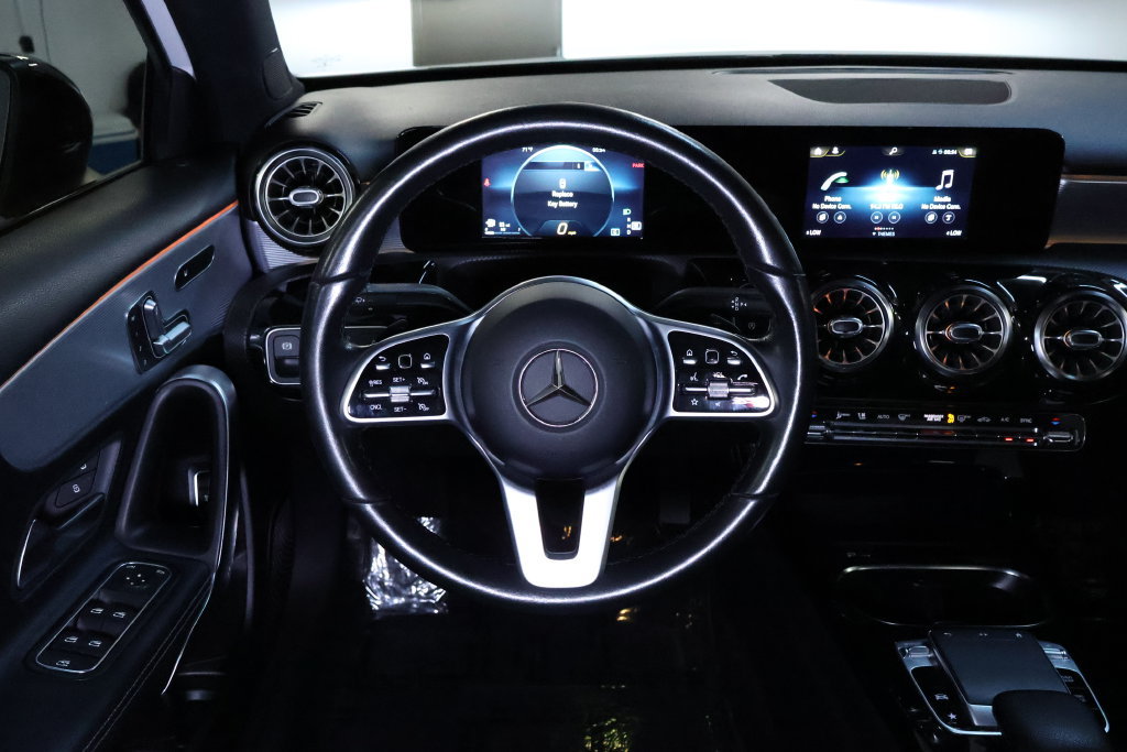 Used 2019 Mercedes-Benz A 220 4MATIC image 18