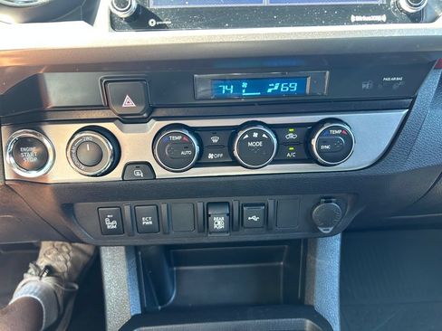 Certified 2023 Toyota Tacoma SR5 w/ Technology Package AWD/4WD image 28