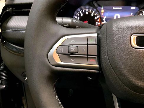 New 2026 Jeep Compass Latitude AWD/4WD image 14