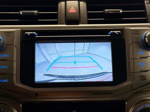 Certified 2017 Toyota 4Runner SR5 AWD/4WD image 12
