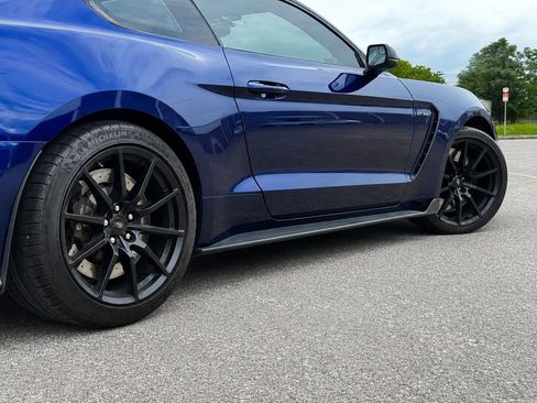 Used 2018 Ford Mustang Shelby GT350 w/ Electronics Package RWD image 9