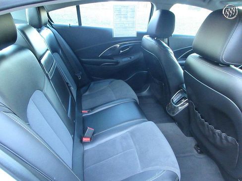 Used 2015 Buick LaCrosse image 26