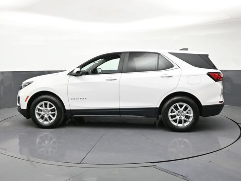 Used 2023 Chevrolet Equinox LT AWD/4WD image 2