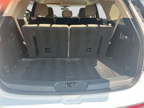 Used 2021 Ford Explorer 2WD image 21