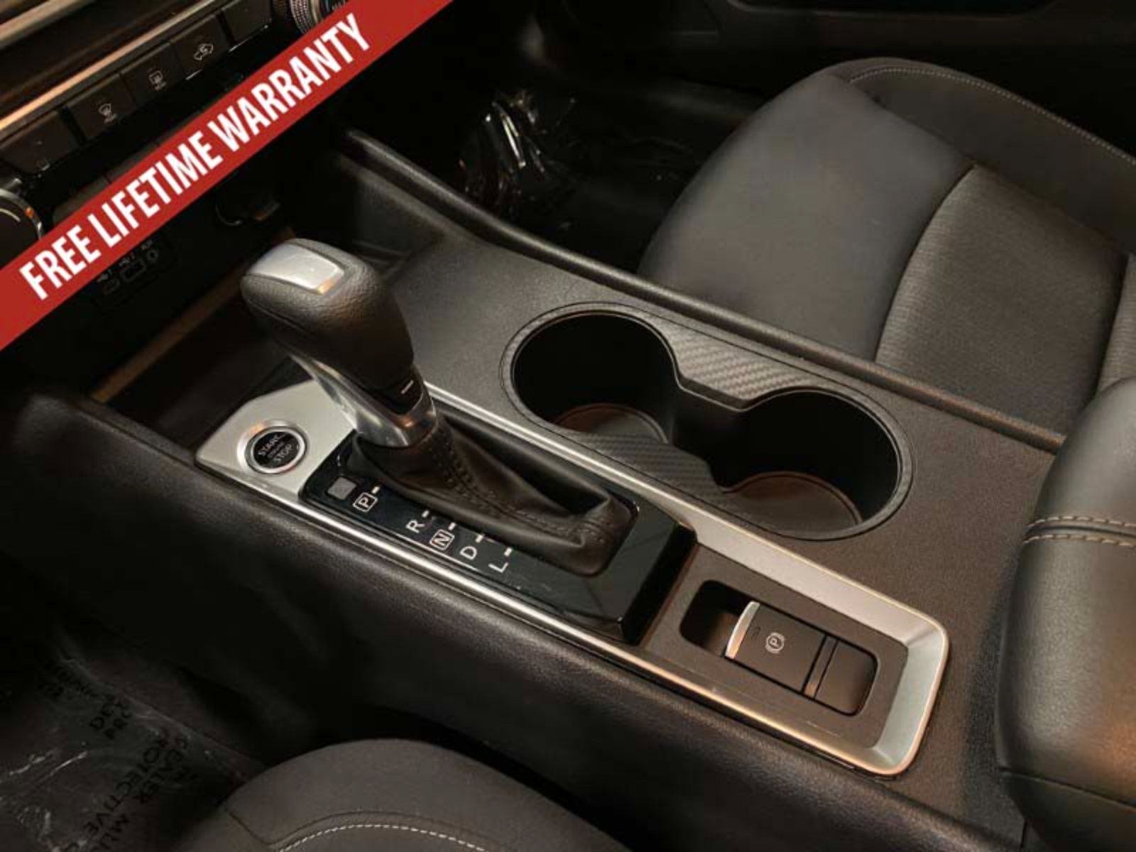 Used 2025 Nissan Altima 2.5 SV AWD/4WD image 38