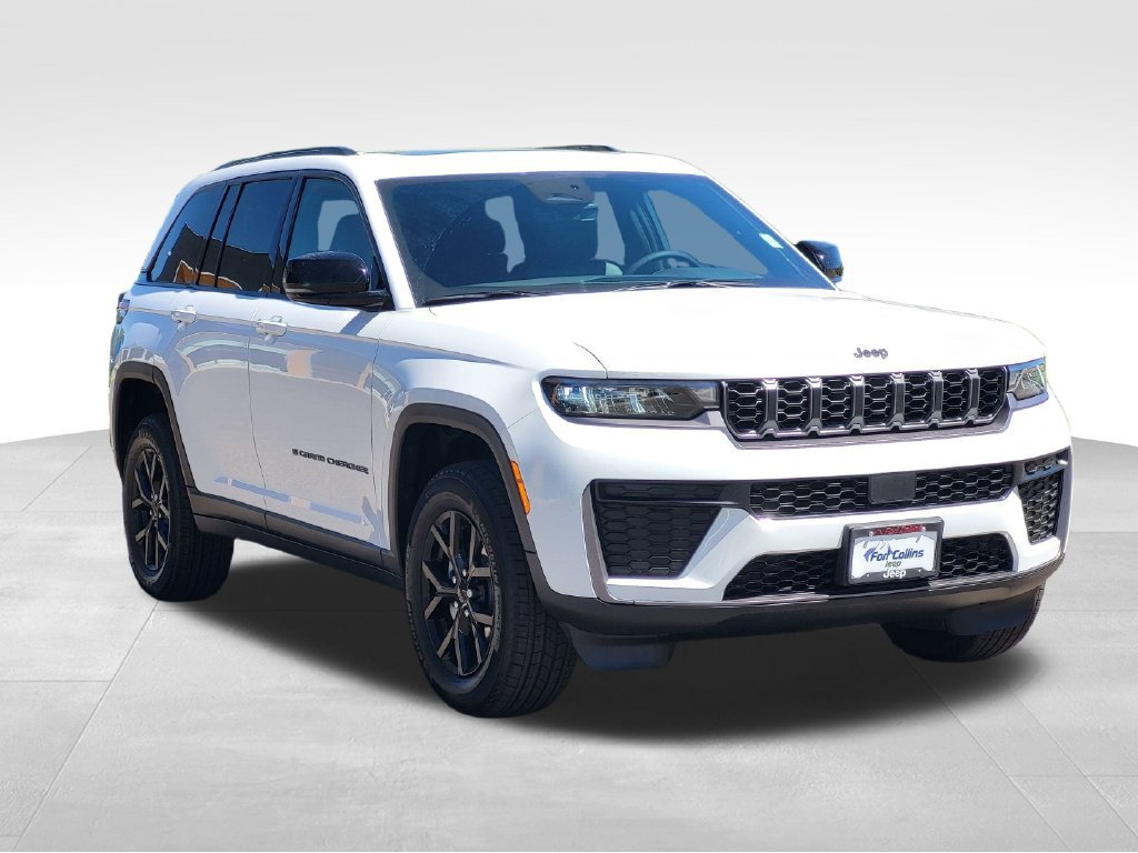 New 2026 Jeep Grand Cherokee Altitude AWD/4WD image 3