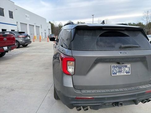 Certified 2021 Ford Explorer ST w/ Equipment Group 401A image 19