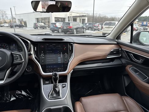 Used 2022 Subaru Outback Touring w/ Popular Package #2 image 30