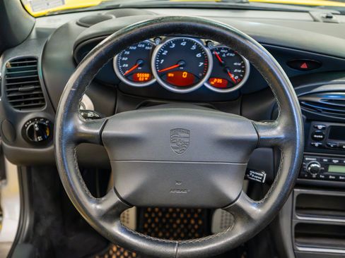 Used 1998 Porsche Boxster RWD image 27