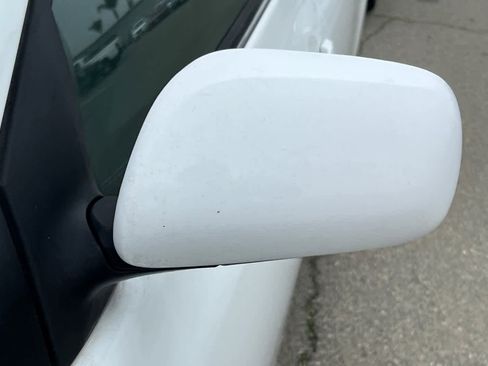 Used 2013 Toyota Corolla LE image 21