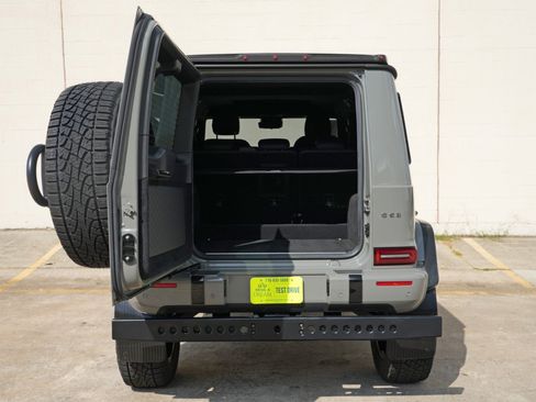 Used 2022 Mercedes-Benz G 63 AMG Squared image 10