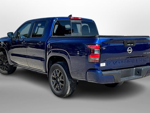 Used 2022 Nissan Frontier SV image 10