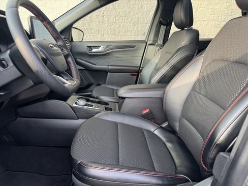 Used 2024 Ford Escape ST-Line w/ Tech Pack #1 image 15