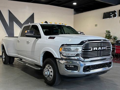 Used 2020 RAM 3500 Laramie AWD/4WD image 2