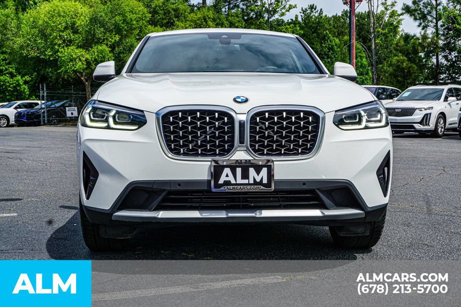 Used 2025 BMW X4 xDrive30i AWD/4WD image 9