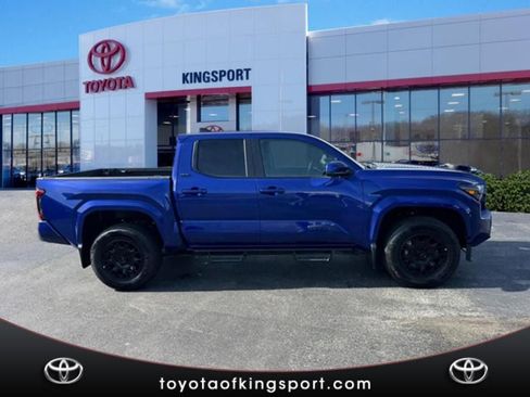 Certified 2025 Toyota Tacoma SR5 image 6
