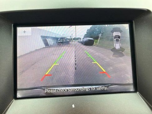 Used 2020 Ford Edge Titanium FWD image 35