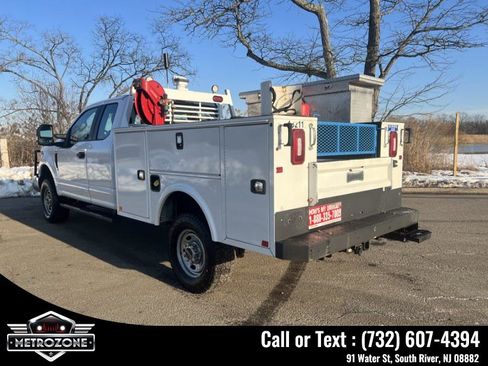 Used 2019 Ford F350 XL w/ XL Value Package image 12