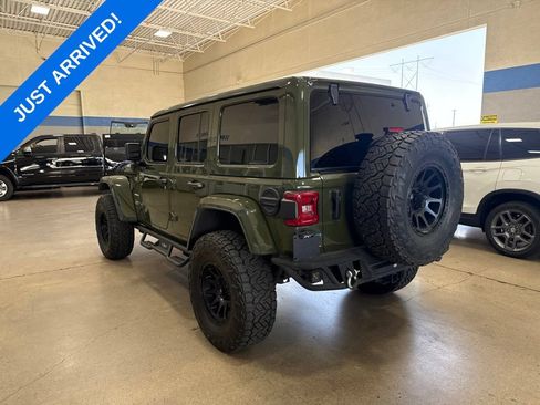 Used 2023 Jeep Wrangler Unlimited Sahara AWD/4WD image 4