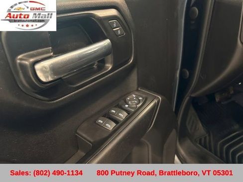 Used 2022 Chevrolet Silverado 1500 Custom AWD/4WD image 13