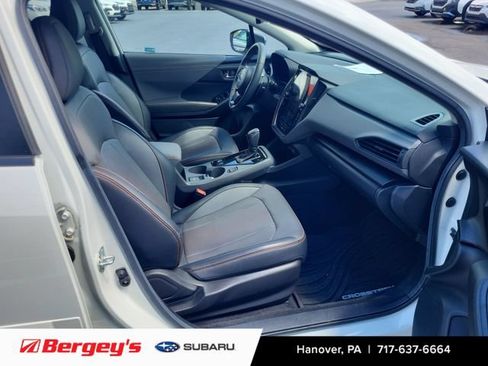 Used 2024 Subaru Crosstrek 2.5i Limited w/ Popular Package #4A AWD/4WD image 11