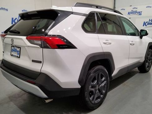 Used 2024 Toyota RAV4 Adventure AWD/4WD image 4