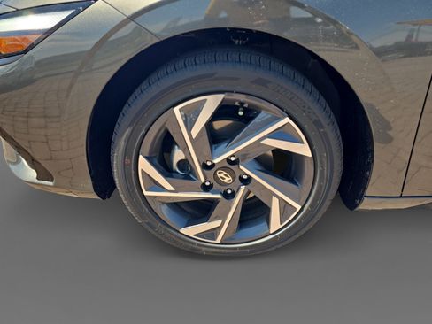 New 2026 Hyundai Elantra Limited w/ Cargo Package image 9