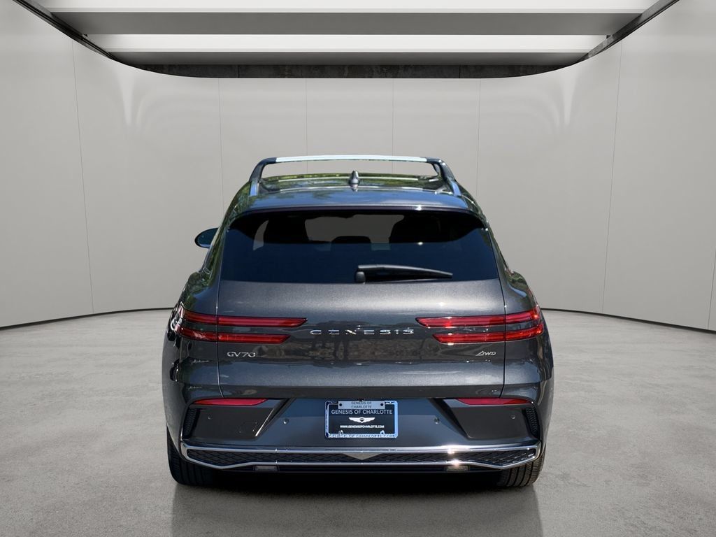 Certified 2026 Genesis GV70 2.5T AWD/4WD image 4