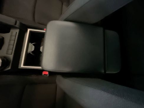 New 2026 Toyota 4Runner SR5 AWD/4WD image 21