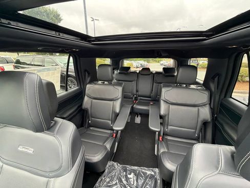 New 2027 Ford Expedition Platinum w/ Stealth Performance Package AWD/4WD image 15
