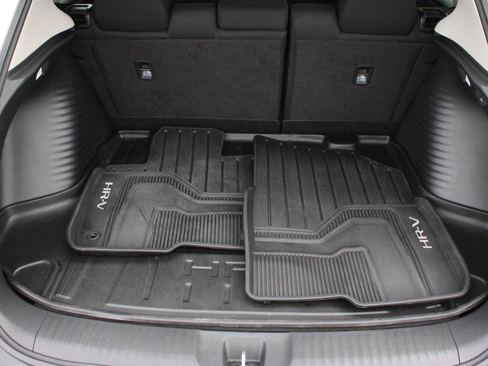 Certified 2025 Honda HR-V LX image 8