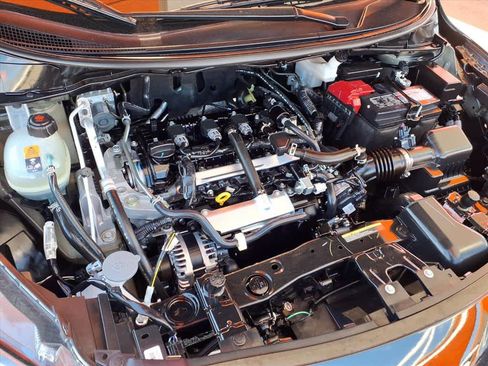 Used 2025 Nissan Versa SR w/ Trunk Package image 25