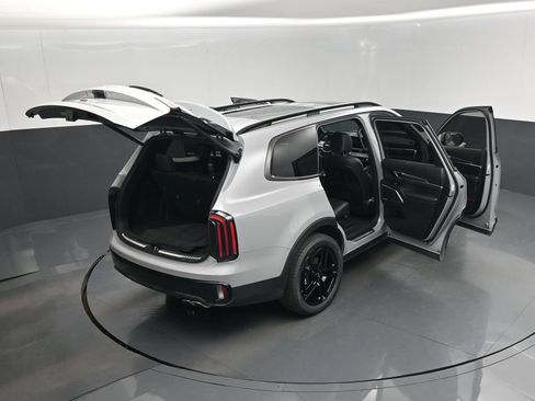Certified 2024 Kia Telluride SX X-Line AWD/4WD image 29