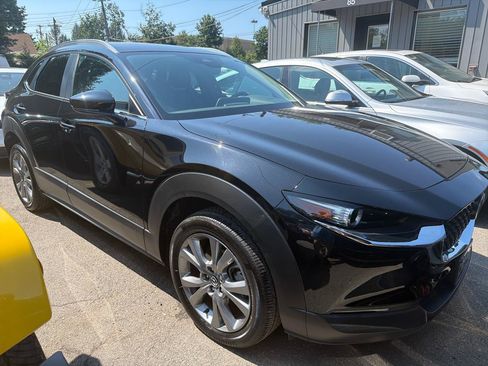 Used 2025 MAZDA CX-30 AWD 2.5 S w/ Preferred Package image 3