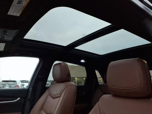 Certified 2023 Cadillac XT5 Premium Luxury image 14