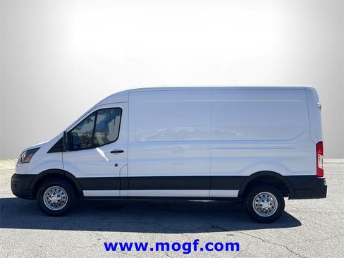 Used 2023 Ford Transit 250 Medium Roof AWD w/ Load Area Protection Package image 23