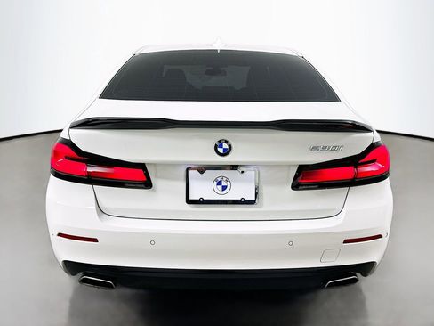 Certified 2023 BMW 530i w/ Convenience Package RWD image 6
