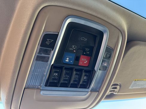 Used 2020 RAM 1500 Laramie image 23