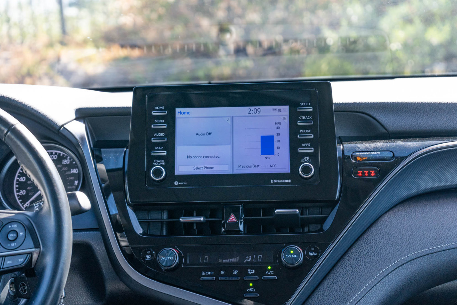 Certified 2024 Toyota Camry SE FWD image 18