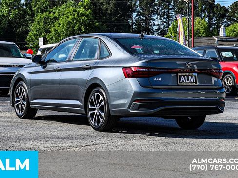 Used 2025 Volkswagen Jetta Sport FWD image 6