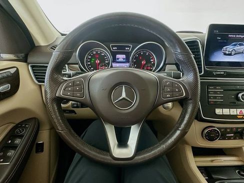 Certified 2018 Mercedes-Benz GLE 350 4MATIC image 11