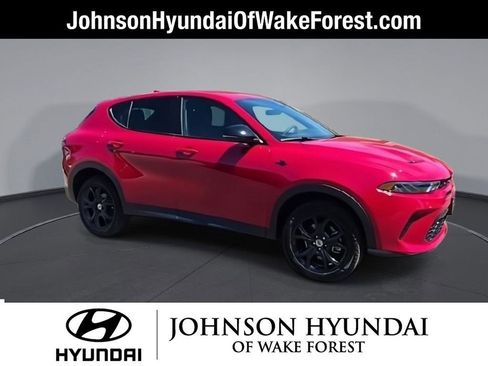 Used 2023 Dodge Hornet GT w/ GT Blacktop Package AWD/4WD image 2