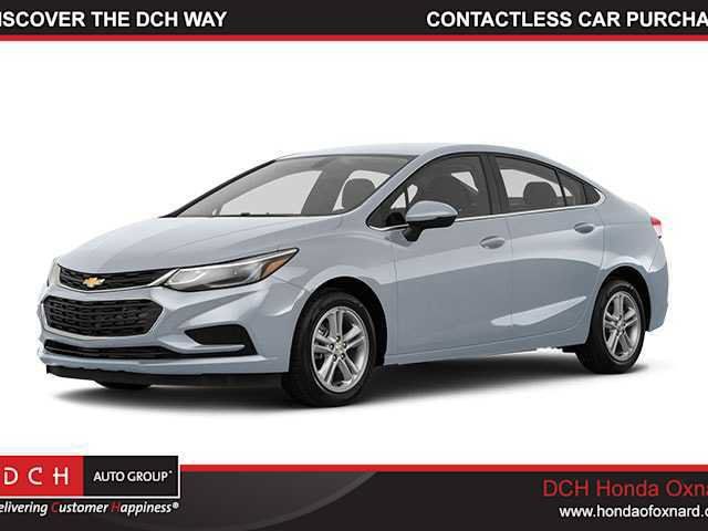 Used 2018 Chevrolet Cruze LT w/ RS Package FWD image 1