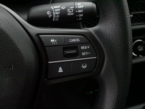 Certified 2026 Honda HR-V LX image 25