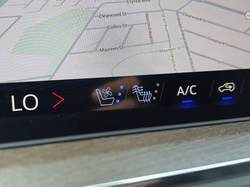 New 2026 Chevrolet Suburban High Country image 30