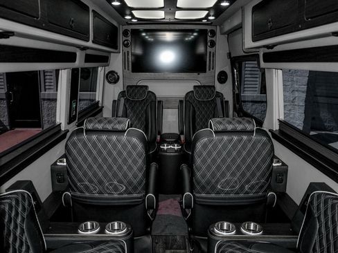 New 2024 Mercedes-Benz Sprinter 3500 image 30